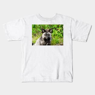 "Yellow Eyes) Kids T-Shirt